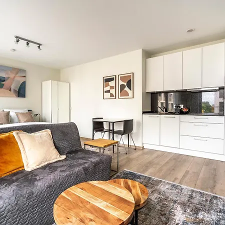Apartment Bright, New, Quiet With Parking - Sleeps 4 Luxembourg